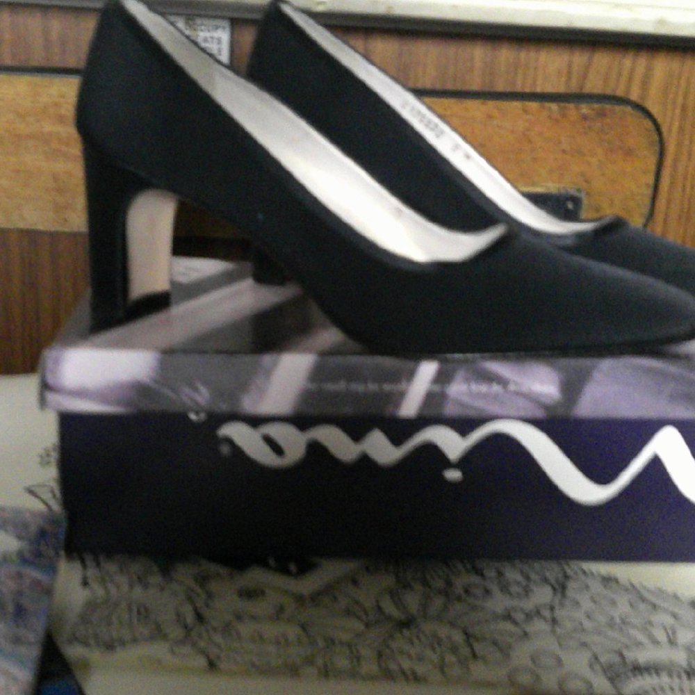 Cute Nina heels